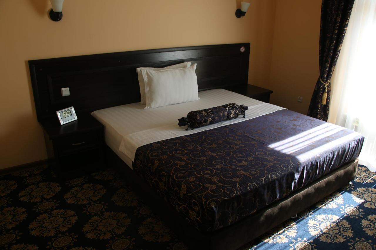 Minorai Kalon Boutique Hotel Бухара Екстериор снимка