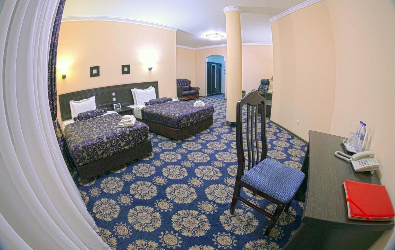 Minorai Kalon Boutique Hotel Бухара Екстериор снимка